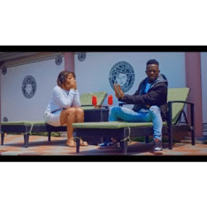 Download Duduza Serenade - Ngisondela Kuwe MP3